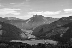 Ruhpolding-Blick-auf-Seegatterl-Weitsee-und-Rauschberg-40er-Jahre