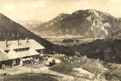 Ruhpolding-Steinberger-Alm-mit-Rauschberg-1953