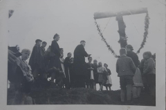 Unterwoessen-Einweihung-Gipfelkreuz-Ende-der-30er-Jahre-am-Hochgern-Beilhack-a